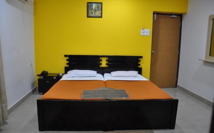 Cosy Banjara Service Apartments & Guest Houses