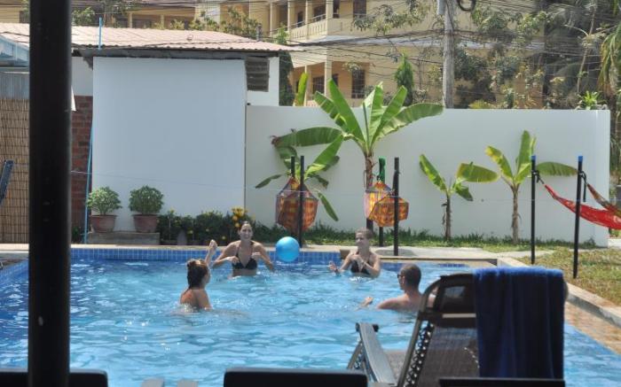 Pool Party Hostel