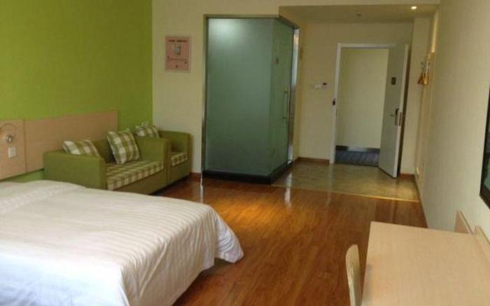 7 Days Inn Weinan Jiefang Road Railway Station