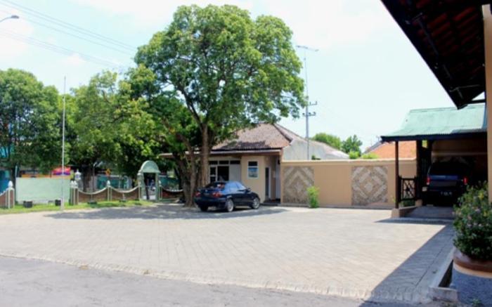 Hotel Ikhtiar Surya