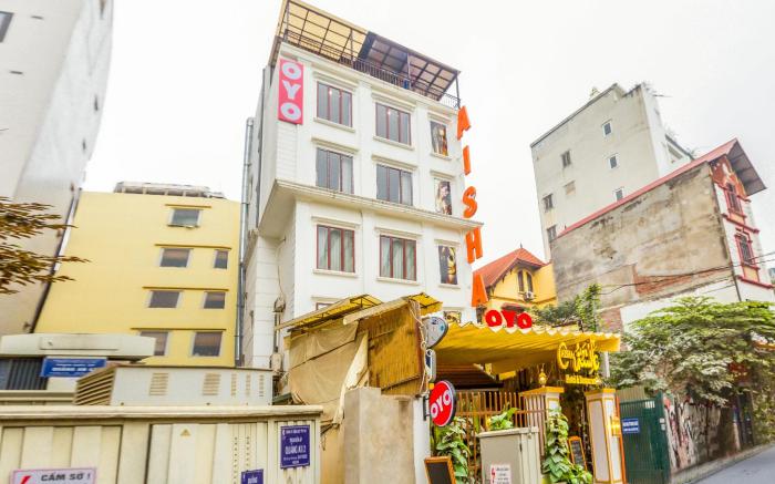 OYO 779 Aisha Hotel and Apartment