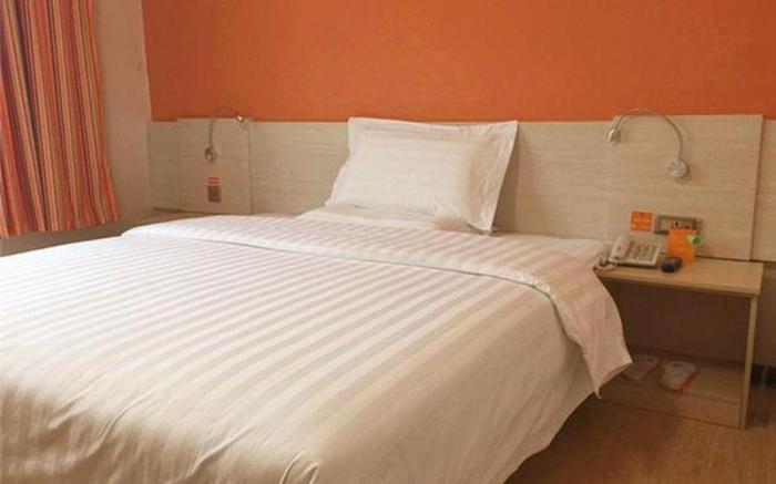 7 Days Inn 261 Shijiazhuang Railway Station West Square