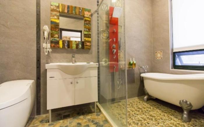Shanhaiqu Bed and Breakfast