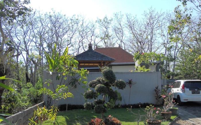 Avisara Villa and Guest House