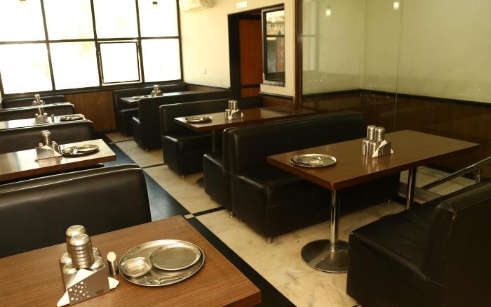 Hotel Kunal & Restaurant Since1983