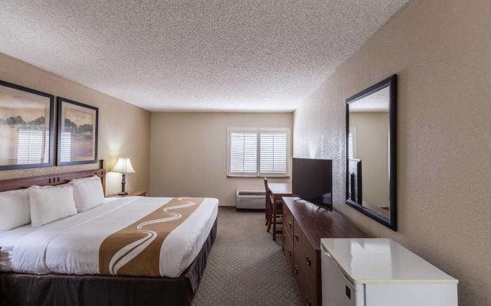 Quality Inn & Suites Plano East - Richardson