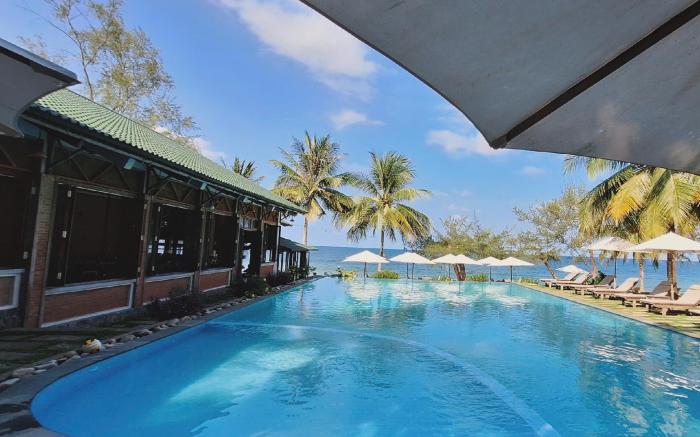 Ancarine Beach Resort