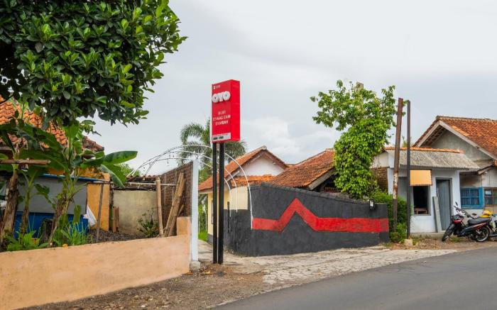 OYO 2682 Bumi Eyang Enin Homestay Syariah