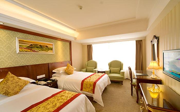 Vienna Hotel Changsha Furong Middle Road Wuyi Square