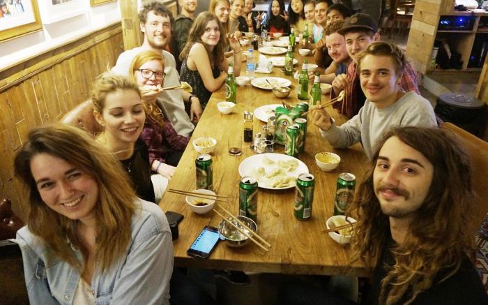 Sonderia Hostel & Bar - Lazybones Hostel