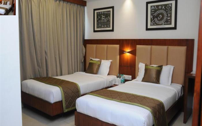 The Altruist Andheri Hotel