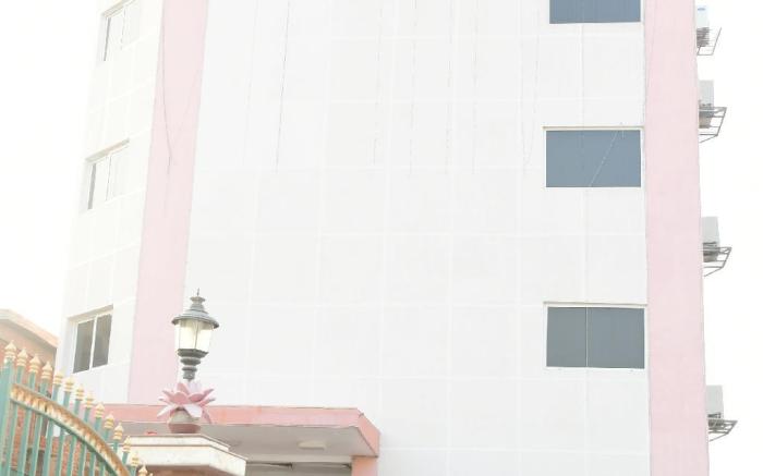 Hotel Anand International