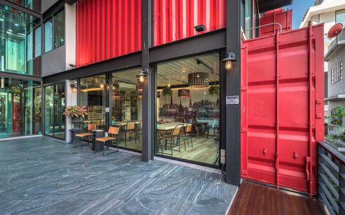 Sleepbox Sukhumvit 22