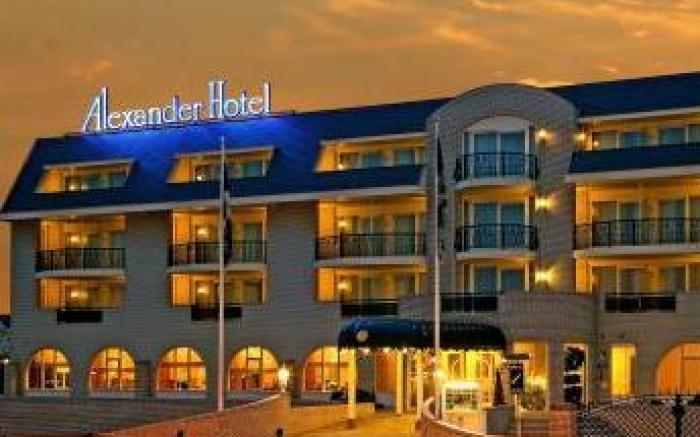 Alexander Hotel