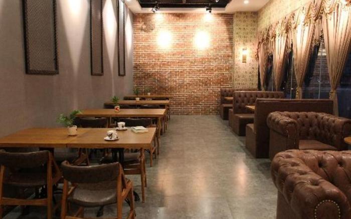 James Joyce Coffetel Qufu Long-distance Bus Station