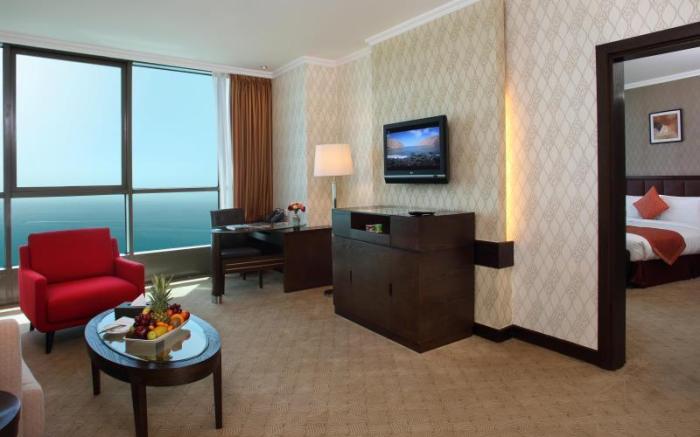 Grand Hotel