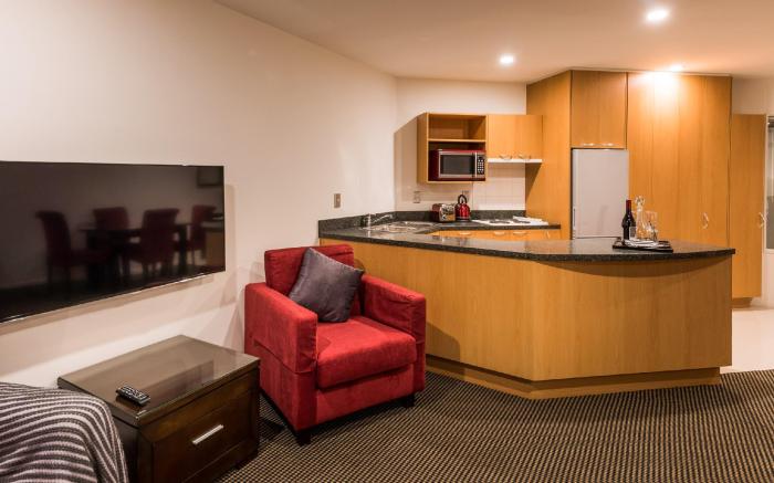 Fino Hotel & Suites                                                 