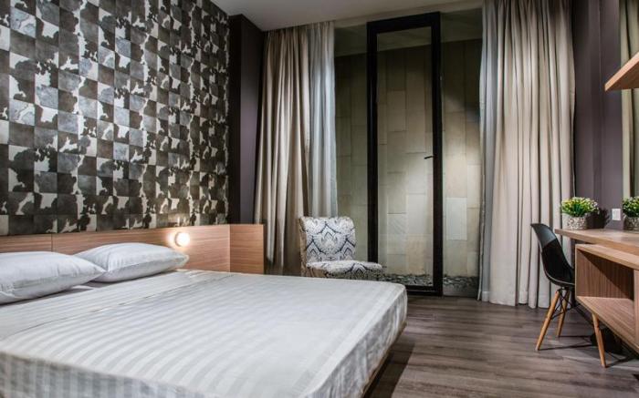 Upscale Suites