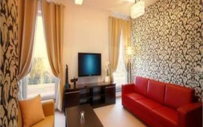 Hotton Hotel