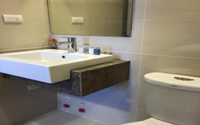 MACTAN NEWTOWN EXECUTIVE STUDIO