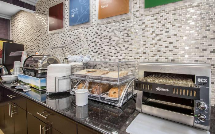 Comfort Inn Midtown