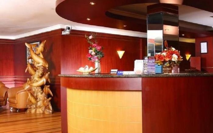 Blue Atlantic International Hotel