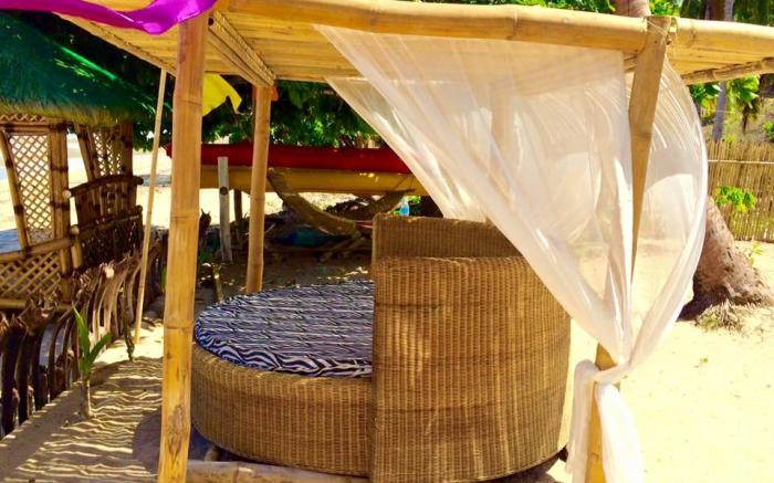 Floresitas Beach Resort