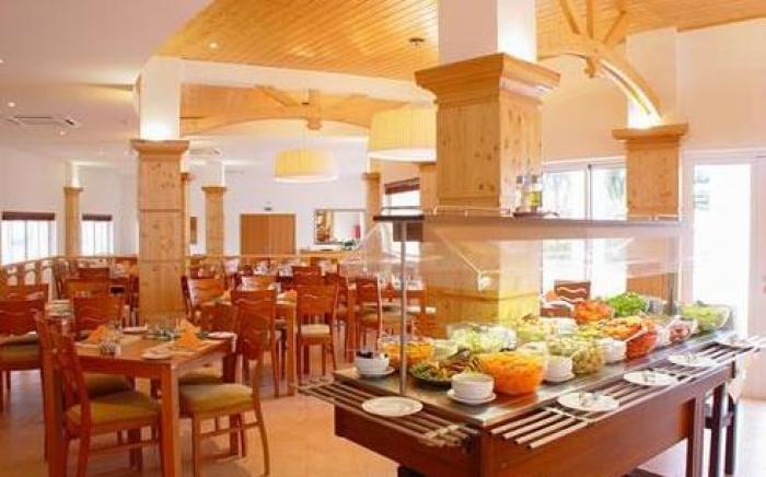 Luz Bay Hotel
