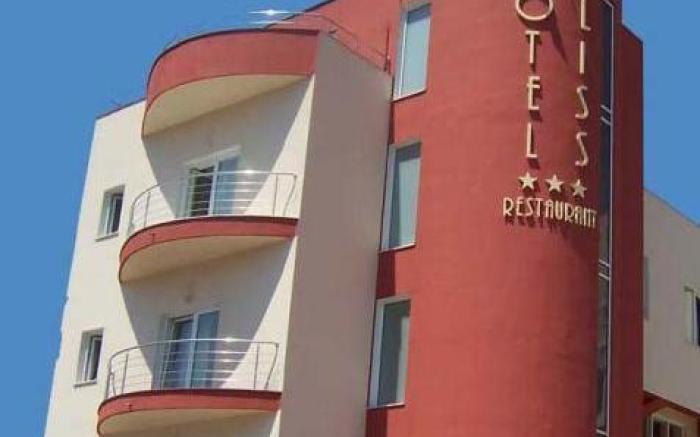 Hotel Bliss