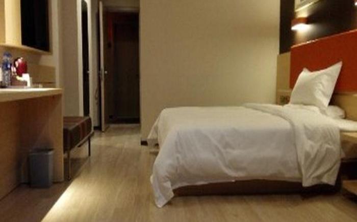 7 Days Inn Premium Tangshan Fengnan Shuanghu Jinyuan Branch