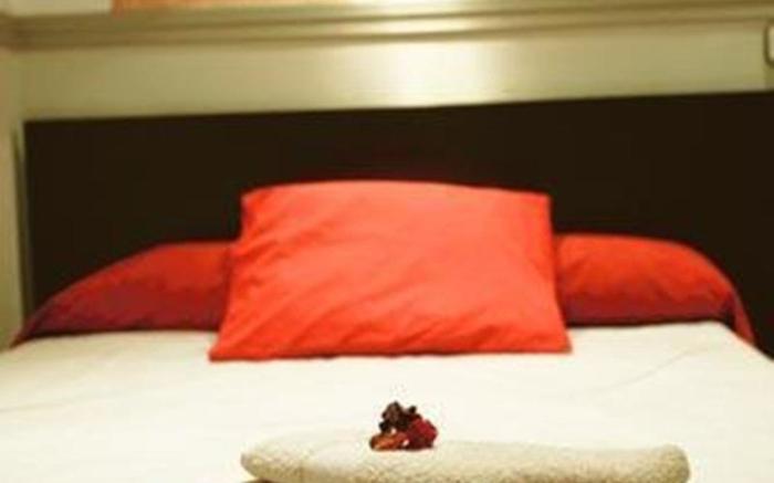 Hostal Manuela by gaiarooms                                                               