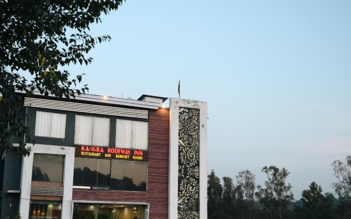 Hotel Kangra Rodeway Inn