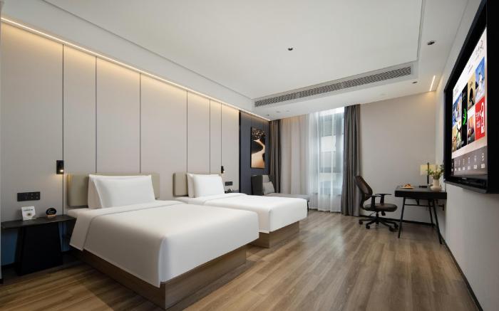 Atour Hotel Fuzhou Yongjia World