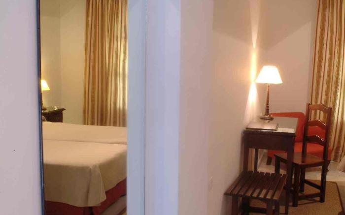Hotel Simon