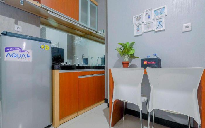 Vintage Studio Apartment @Nifarro Park By Travelio