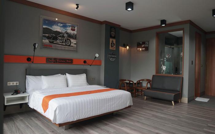 Sturgis Boutique Hotel