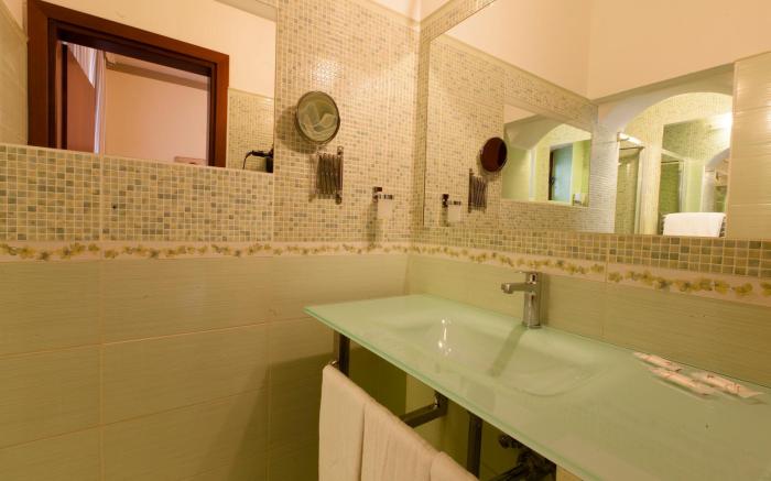 Hotel Ester