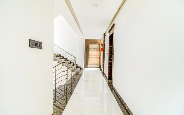 FabHotel Deepali Executive