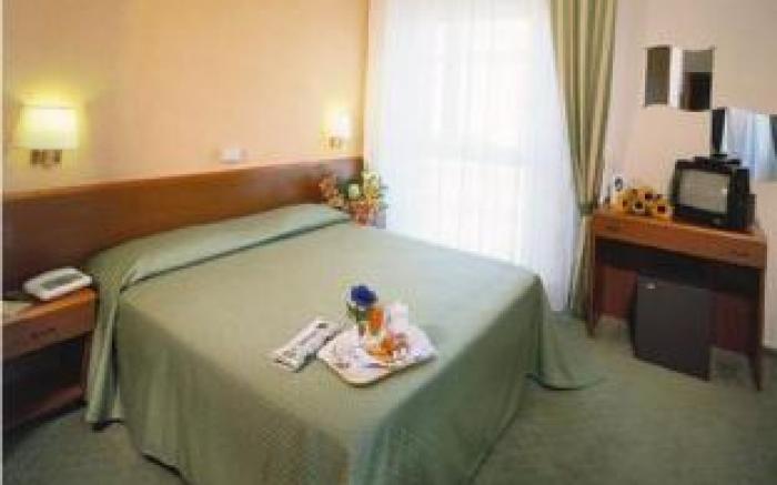 Hotel Mediterraneo