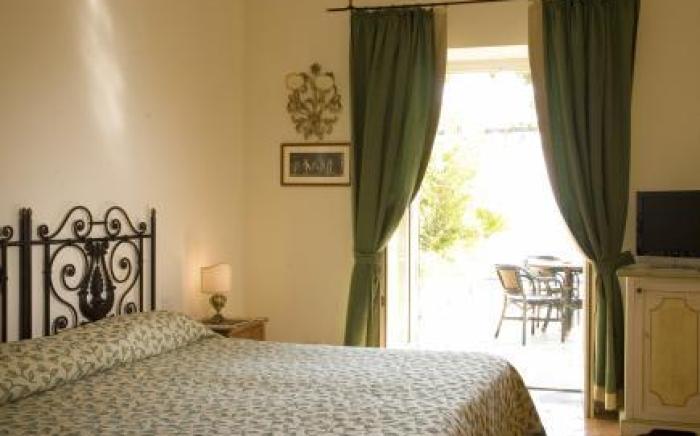 Hotel Punta Regina