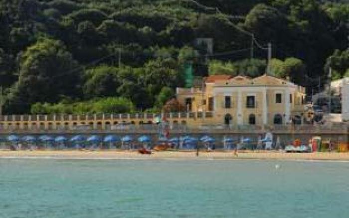 Hotel Villa A Mare