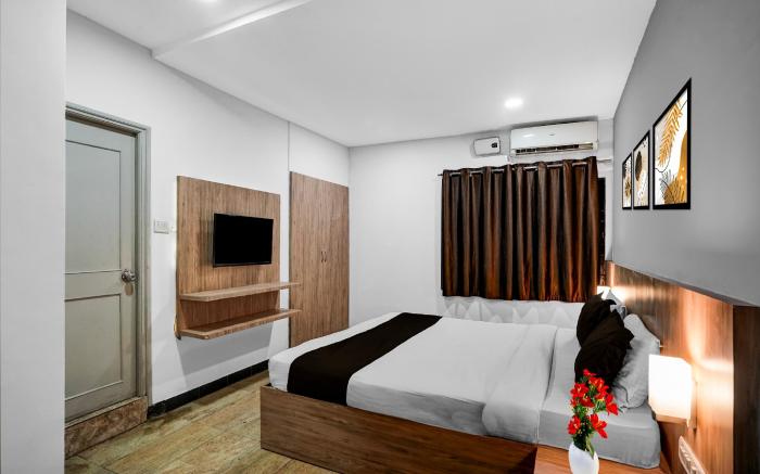 Super Townhouse Richmond MG Road Metro Formerly Richmond Residency