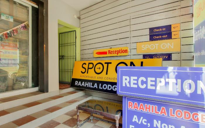 SPOT ON Raahila Mansion