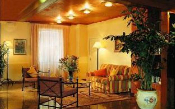 Hotel Eden