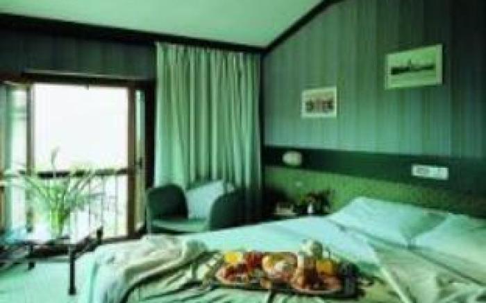 Hotel Eden