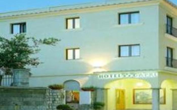 Hotel Capri