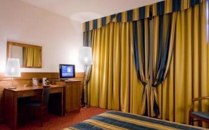 Hotel Master