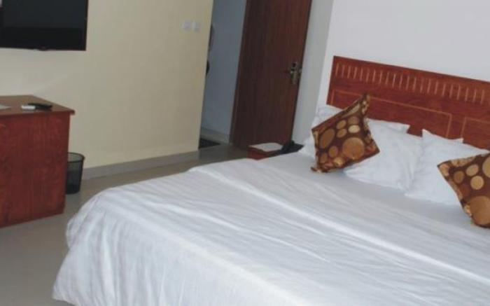 BIMERKS HOTELS AND SUITES