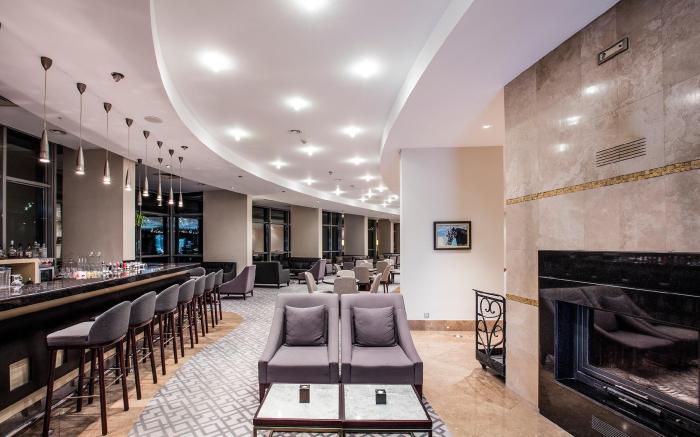 Charisma De Luxe Hotel