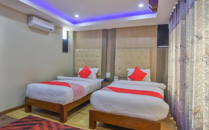 OYO 747 Hotel Marinha